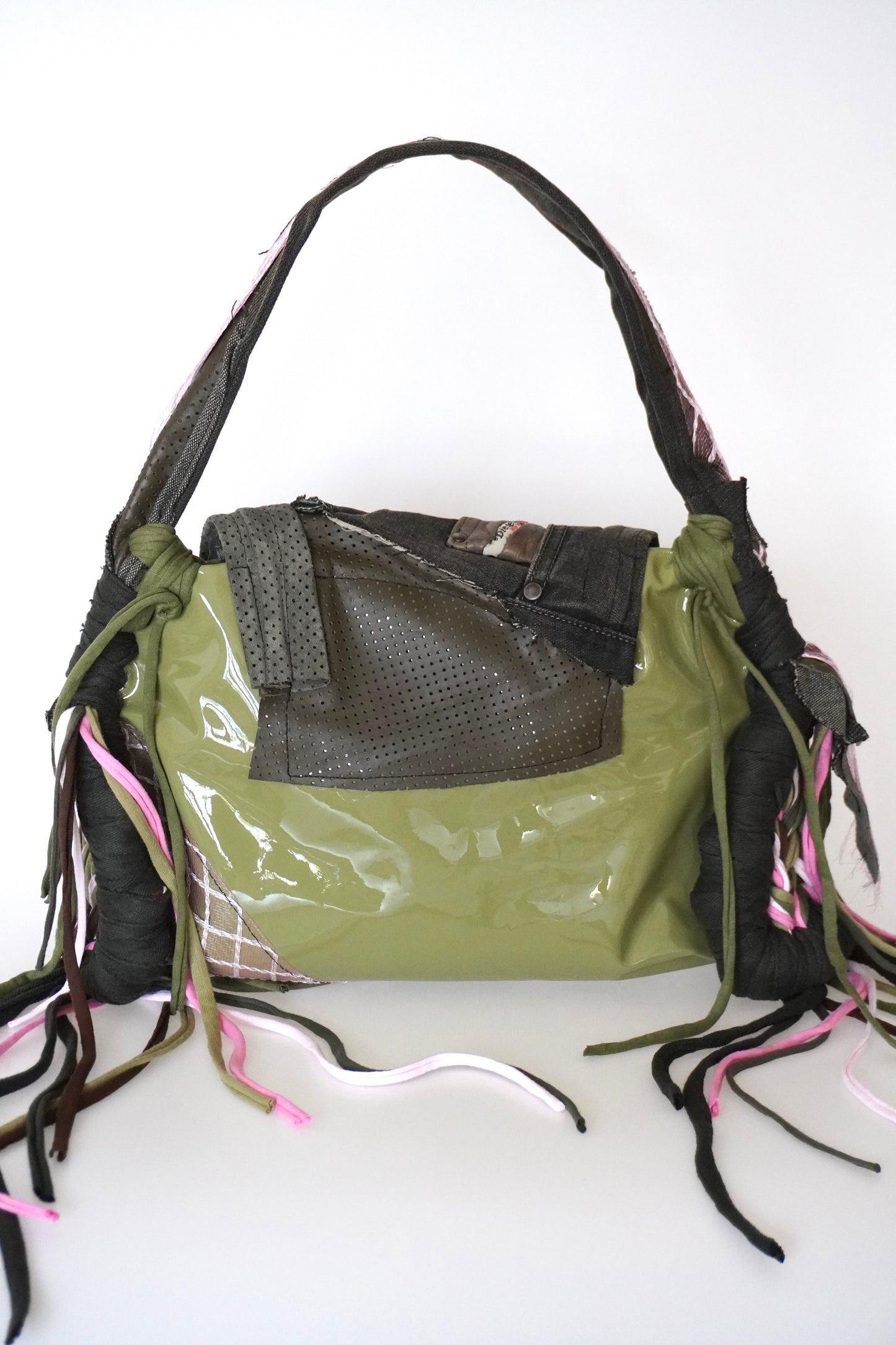CHERISHED SUMMER BAG DROP