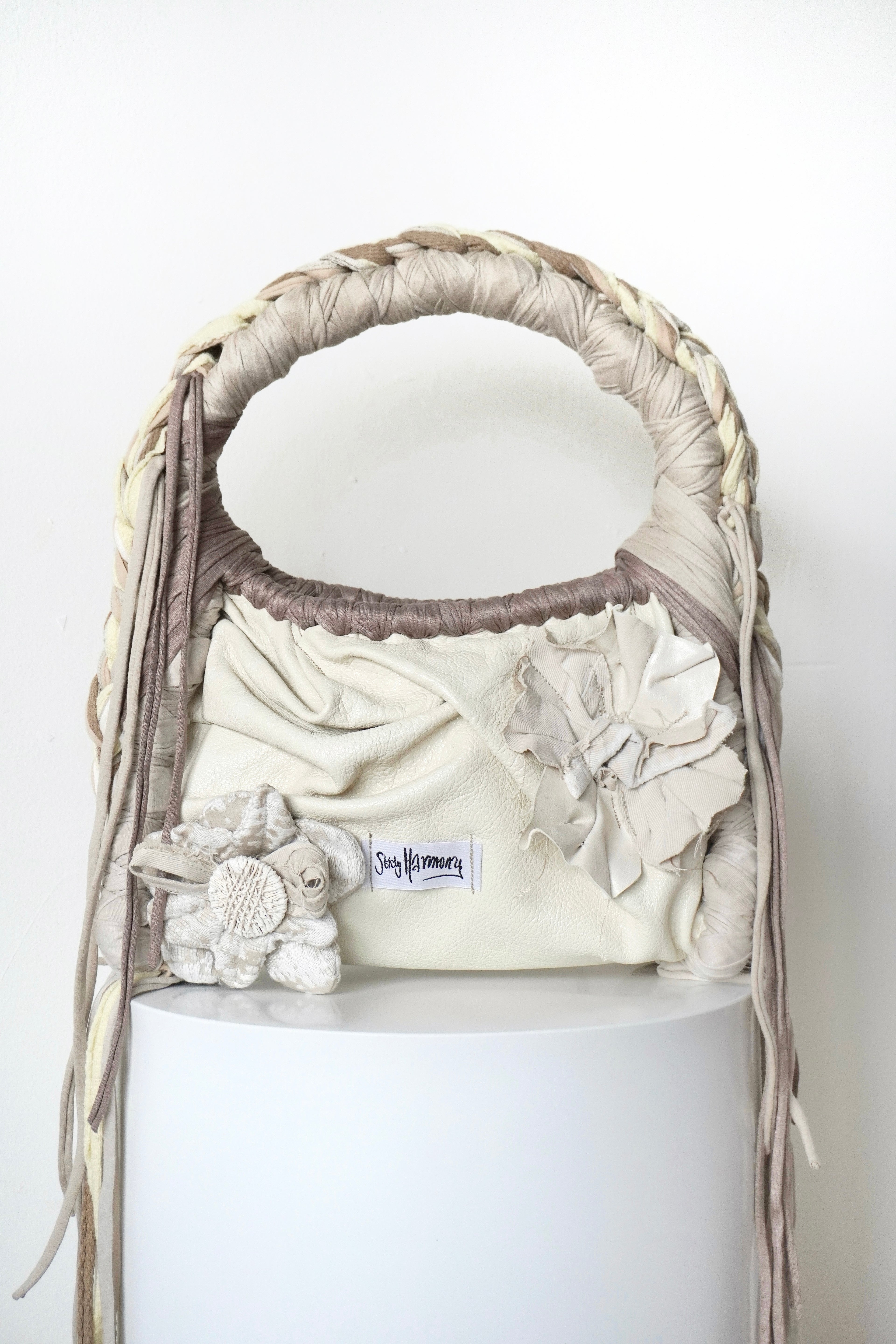 CREAMY BLOOM  - CURVY BLOOM EDITION