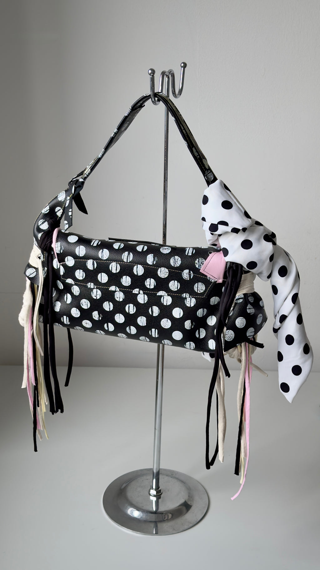 THE DAISY BAGUETTE & POLKA SCARF *1of1
